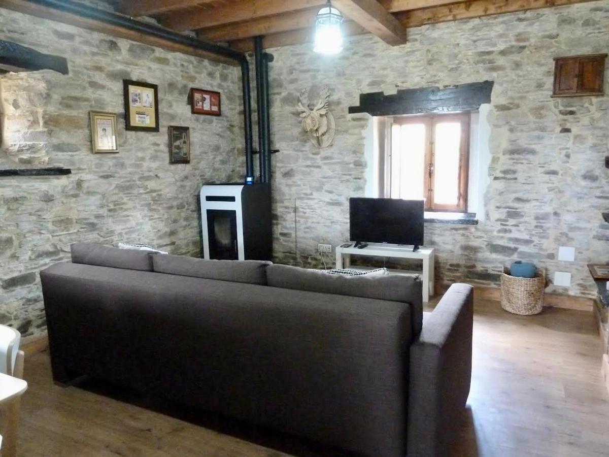 Casita Feliz Entre Montanas Y Cerca Del Mar Villa Trabada Exteriör bild